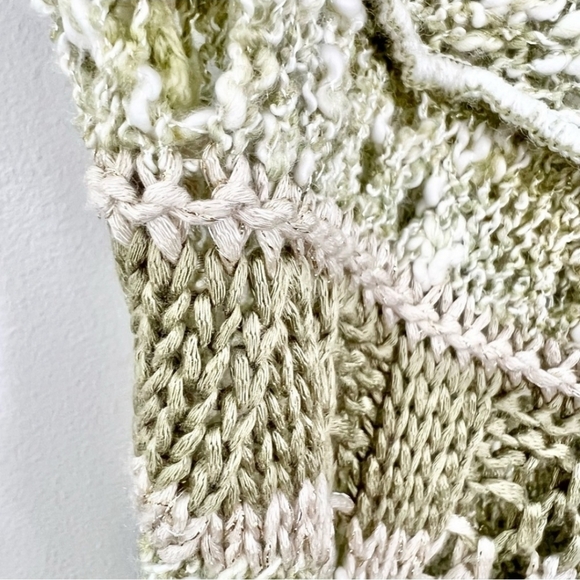 Sage green beaded lace short sleeve knit sweater L - Picture 7 of 13